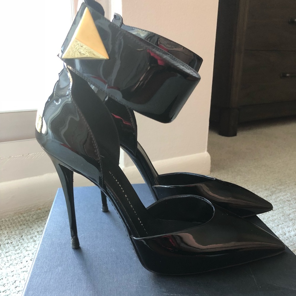 Giuseppe Zanotti Yvette Pump